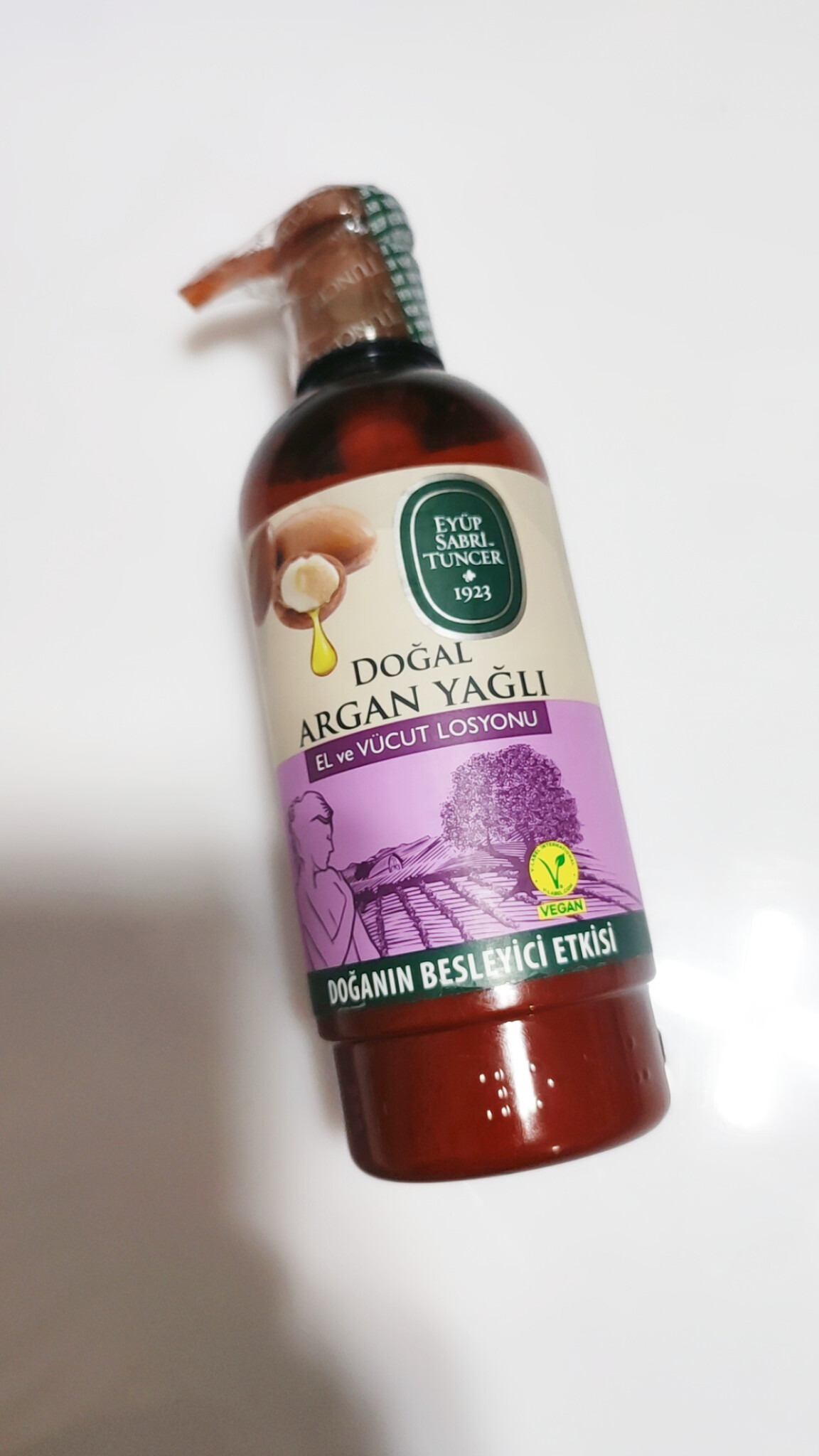 لوسیون بدن عیوب صبری